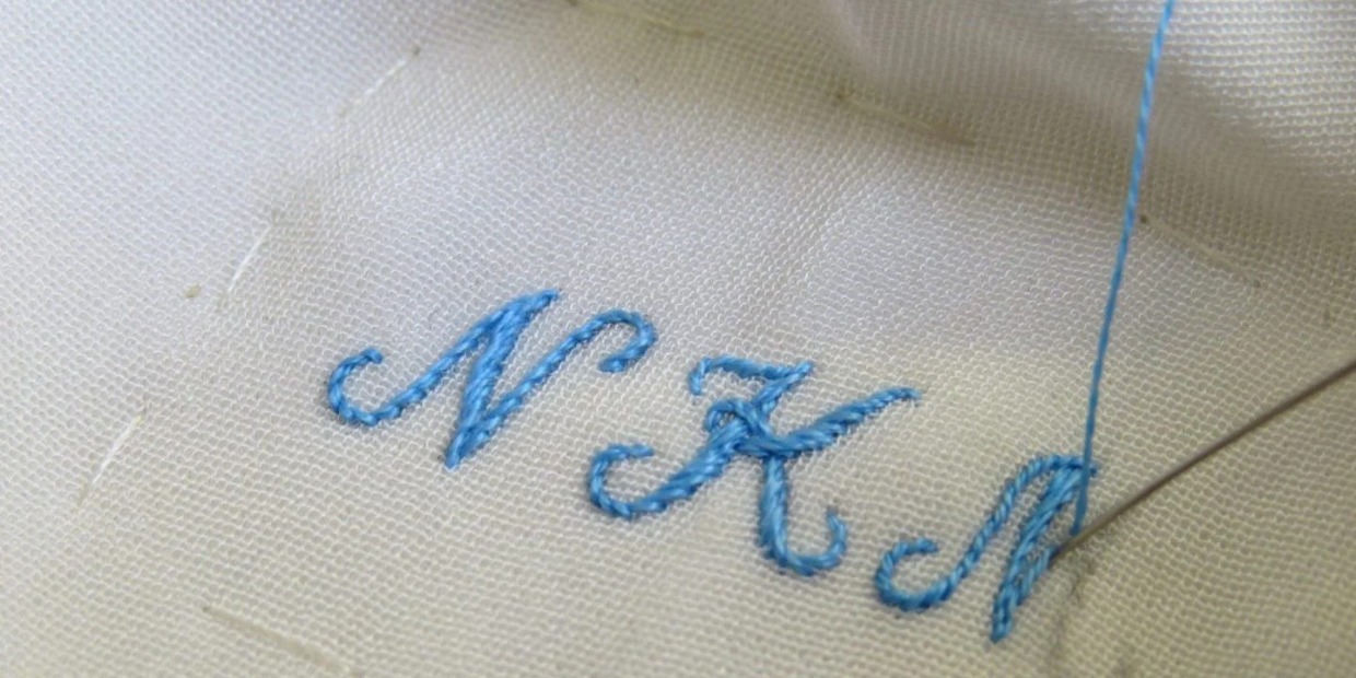 jinza-couture-bridal-hand-embroidered-monogram