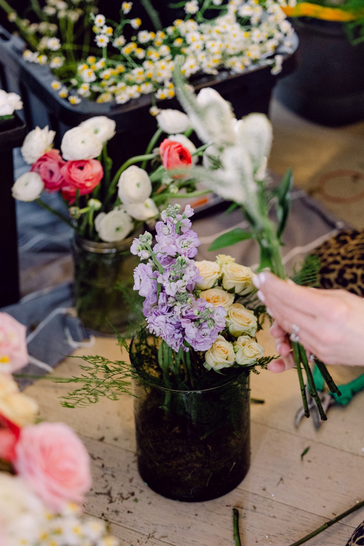 how to diy wedding flowers with Fifty Flowers