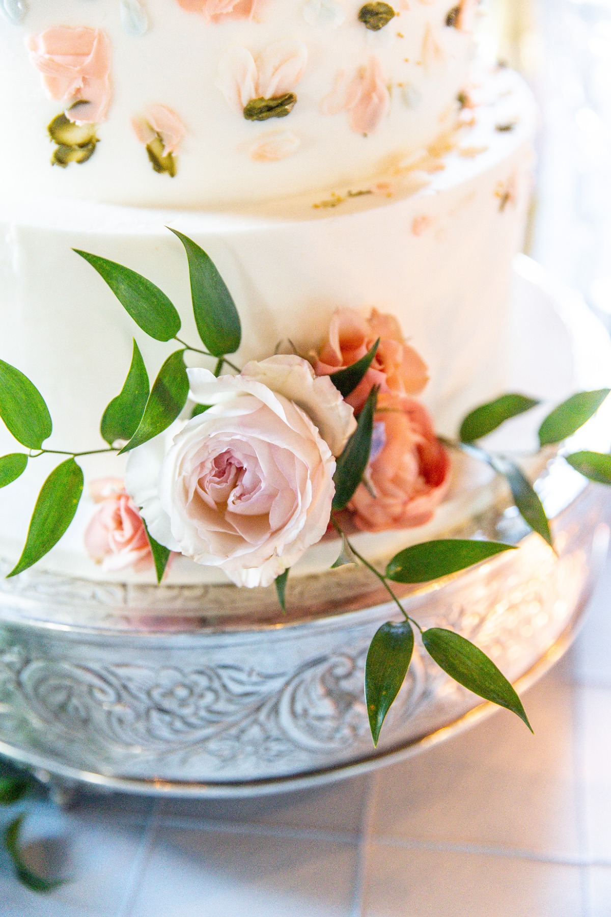 wedding cake with fresh flowers