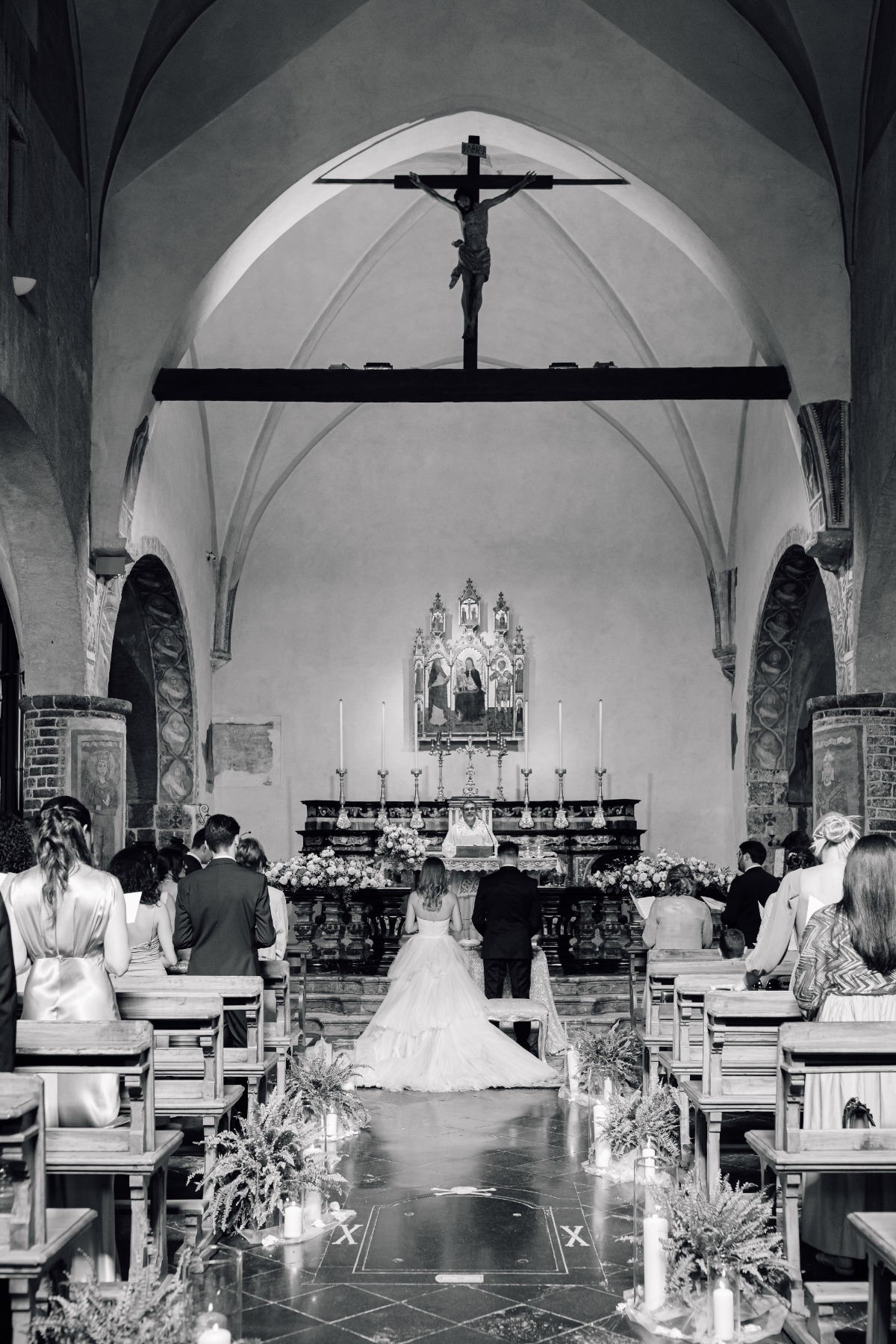 chapel wedding ceremony in italy