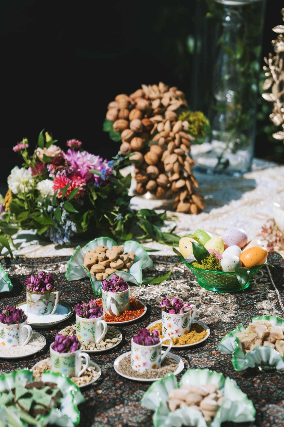 floral dessert table