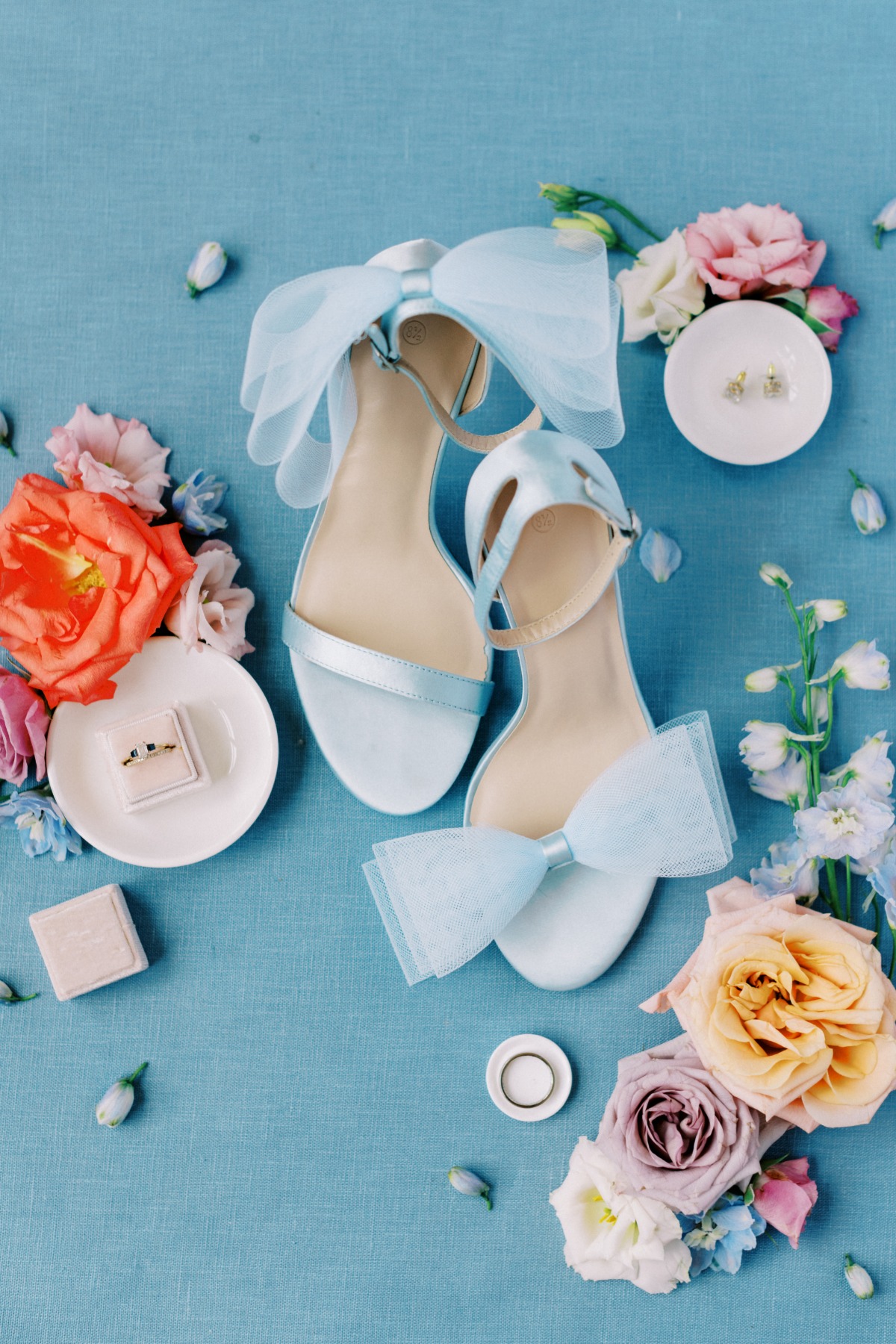 blue bow wedding shoes