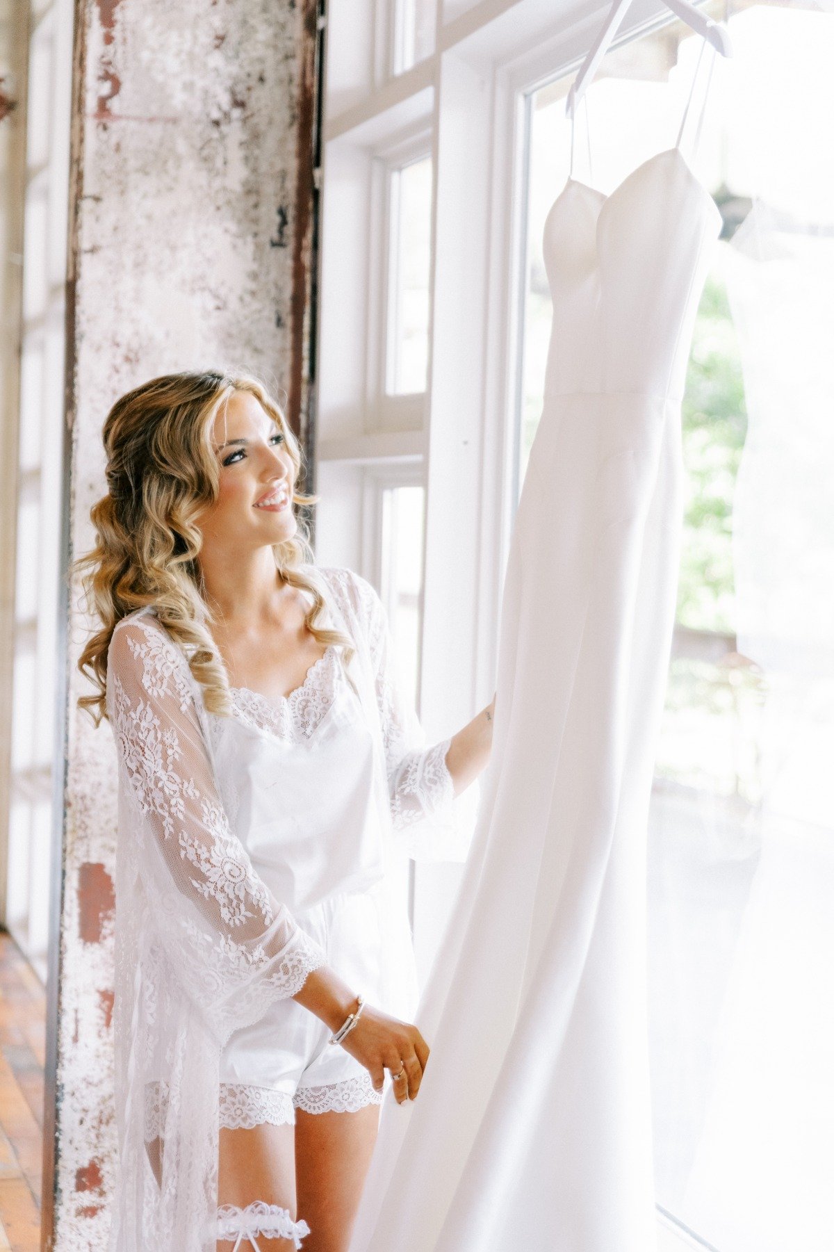 lace long sleeve bridal robe