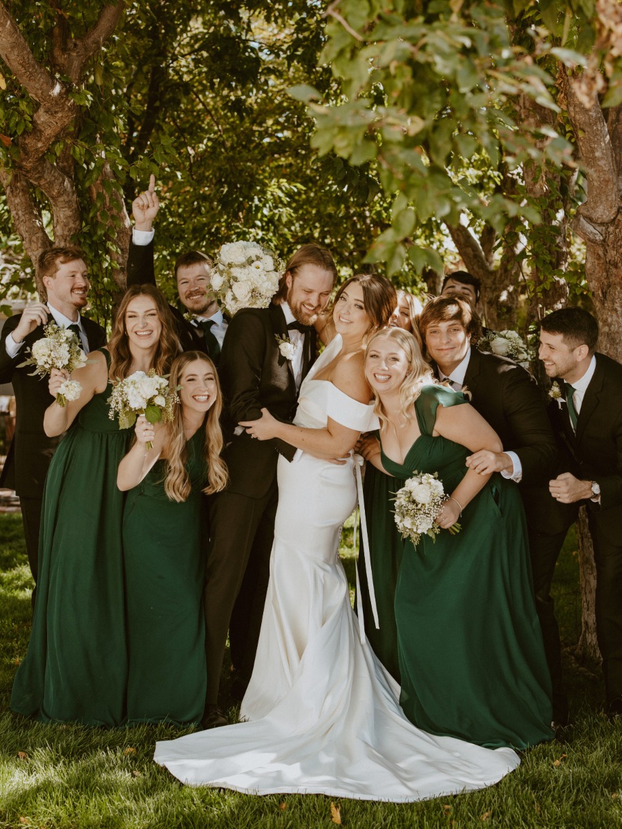 This traditional Denver wedding went modern with a floating cake