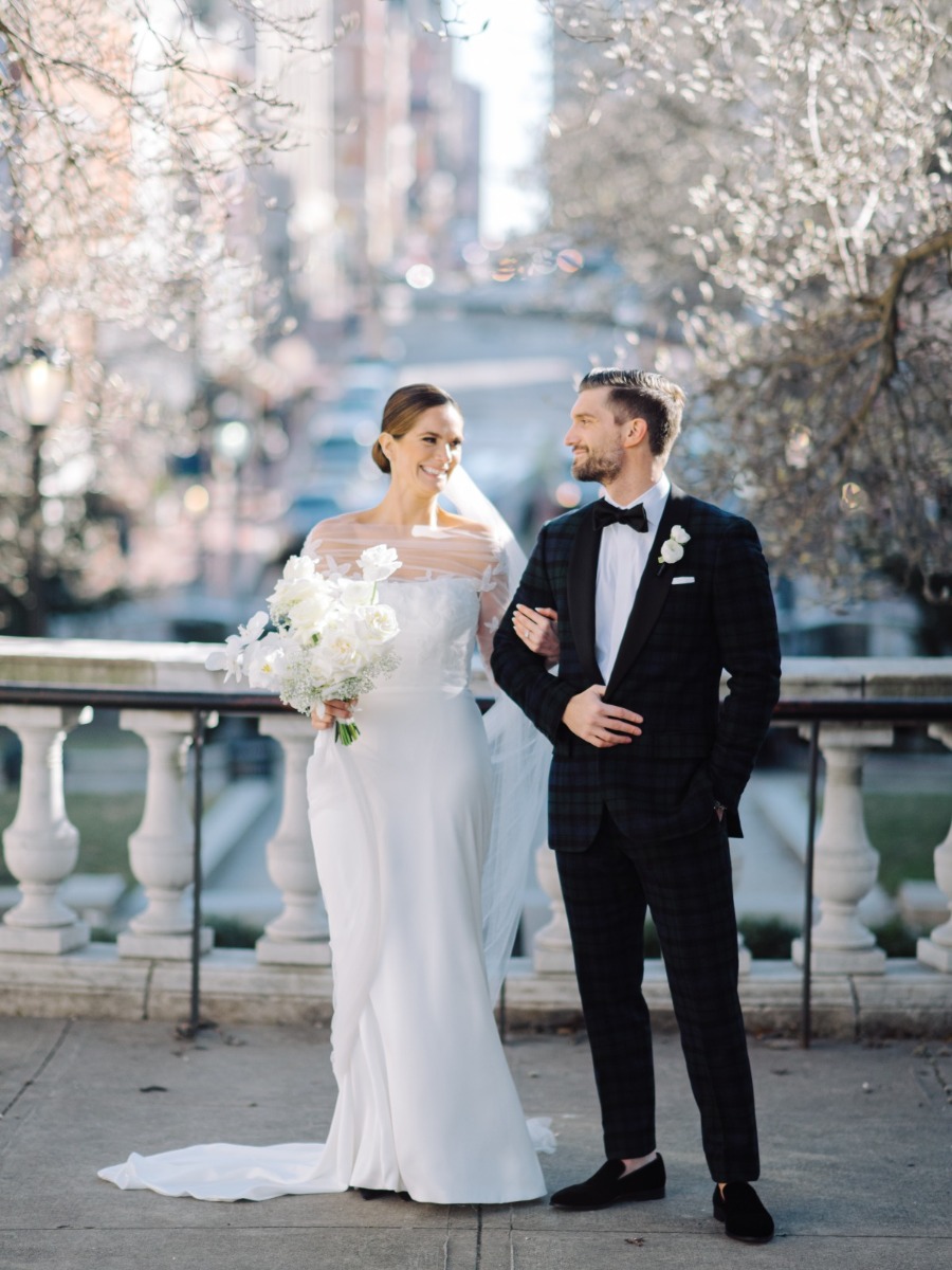 A Baltimore wedding that put a modern spin on black and white