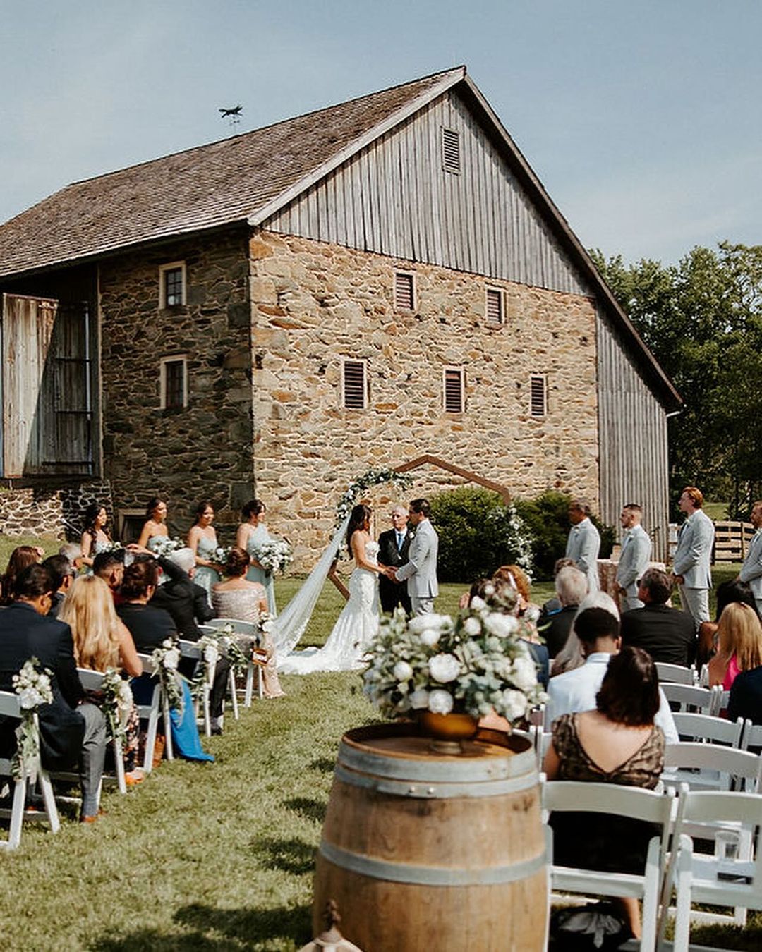 outdoor wedding at the barn at sylvanside farm