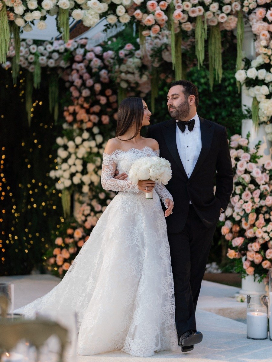 Luxury peach and lace Beverly Hills Hotel wedding