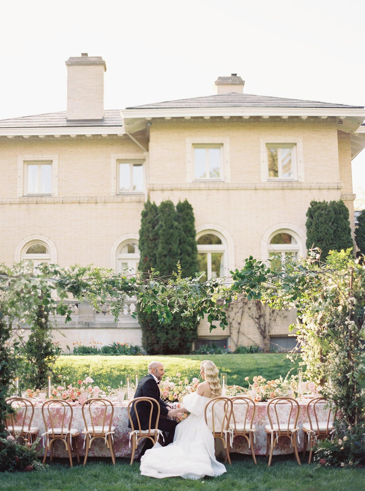 Timeless garden and vineyard wedding reception inspo in New England