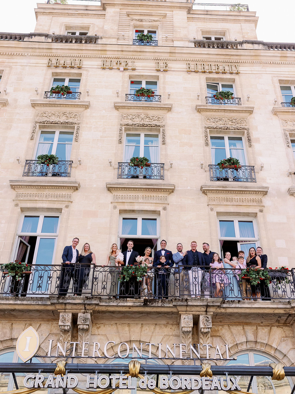 Surprise destination wedding elopement in Bordeaux, France
