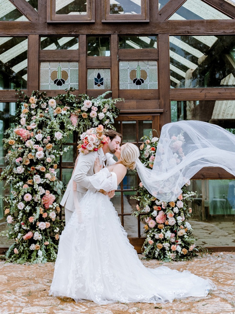 This wedding inspired by Kentucky Derby elegance was off to the races