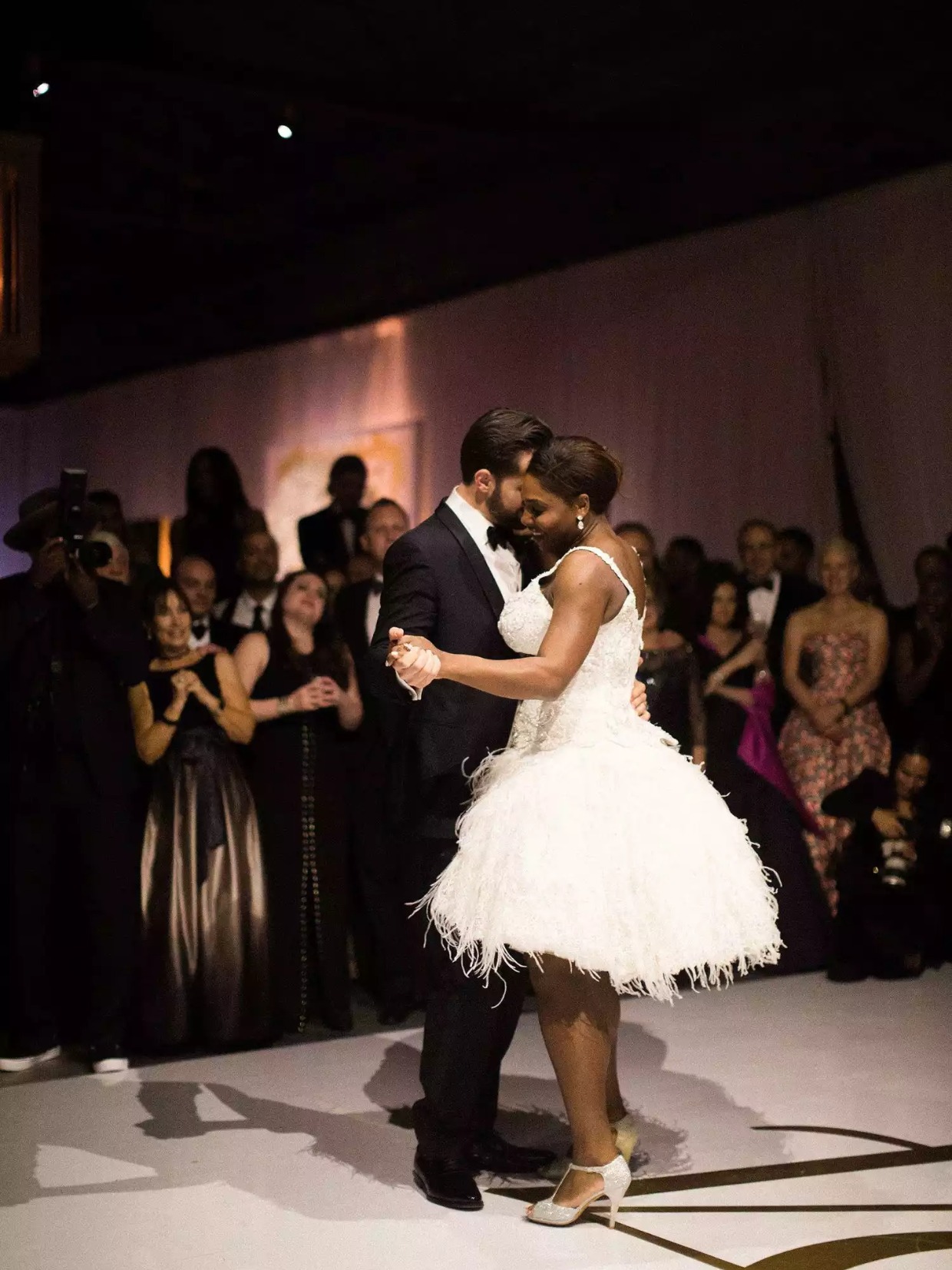 serena-williams-wedding-8-2000-b