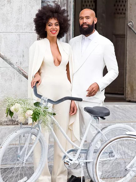solange-3-435-9dc1f4749226477a8d