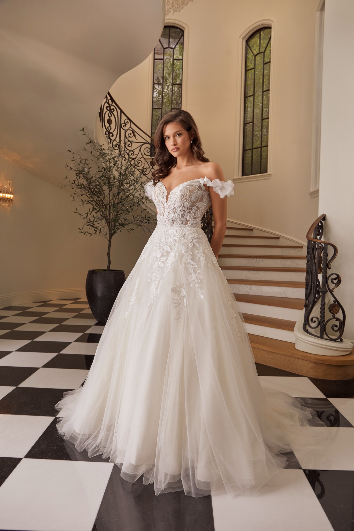 2574_Corinne_ Front 
