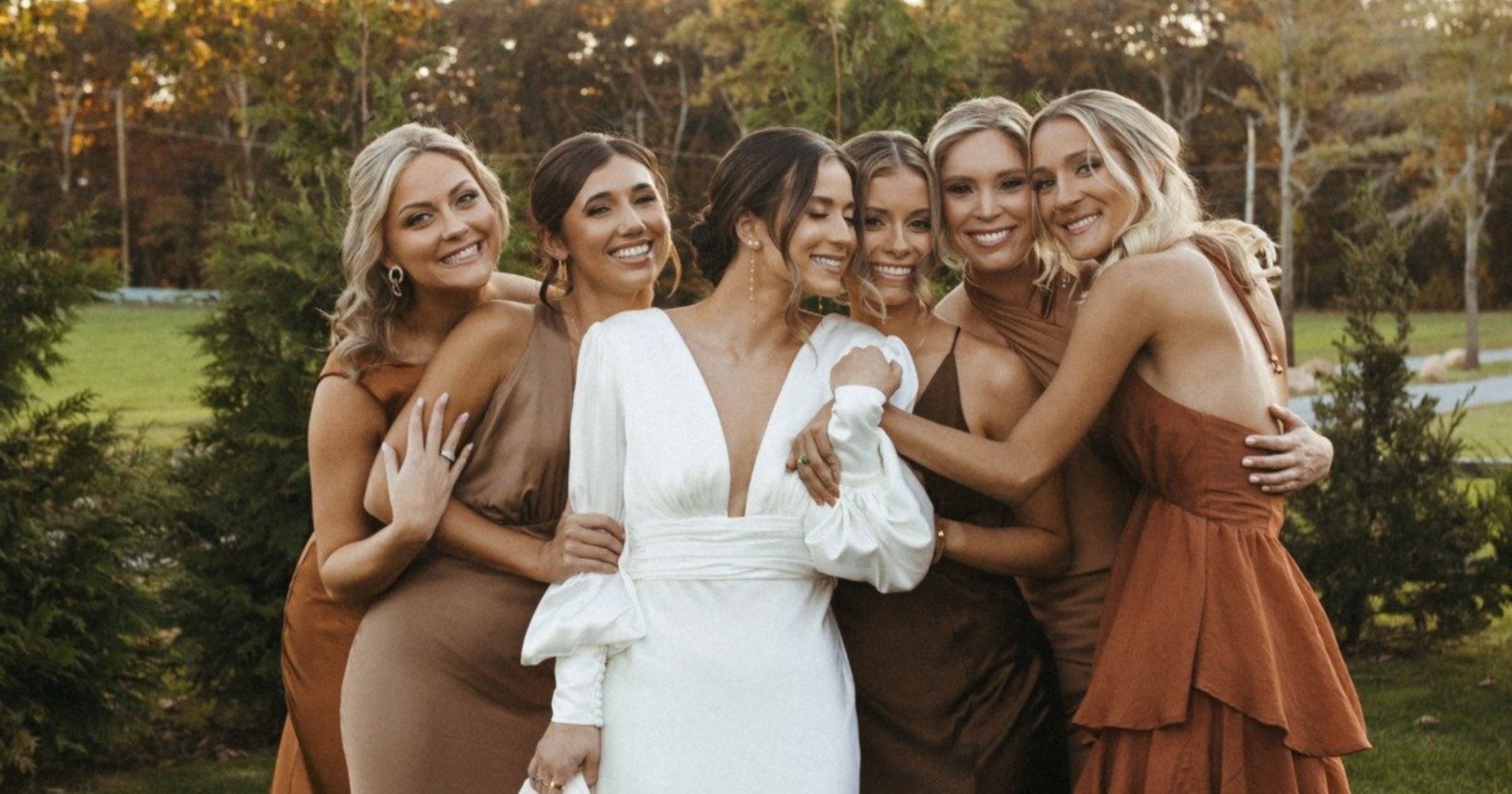 Pre-eloping before your wedding...it's a thing now! - Wedding Chicks