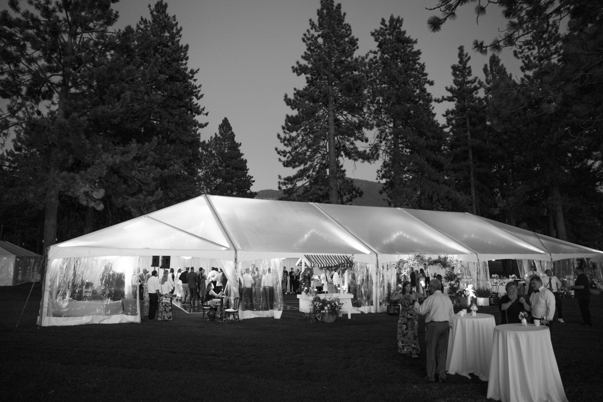 julia-and-ty-leaf-wedding-photos-860
