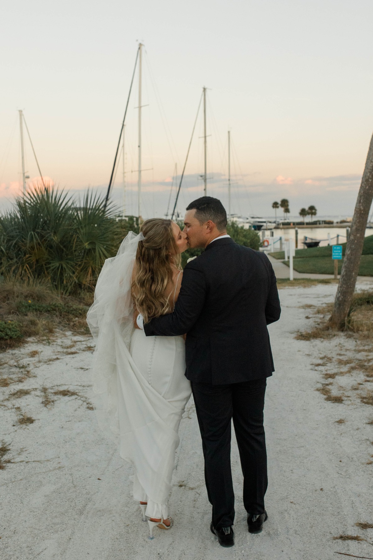 katie-mike-select-elizabeth-baxter-photography-026