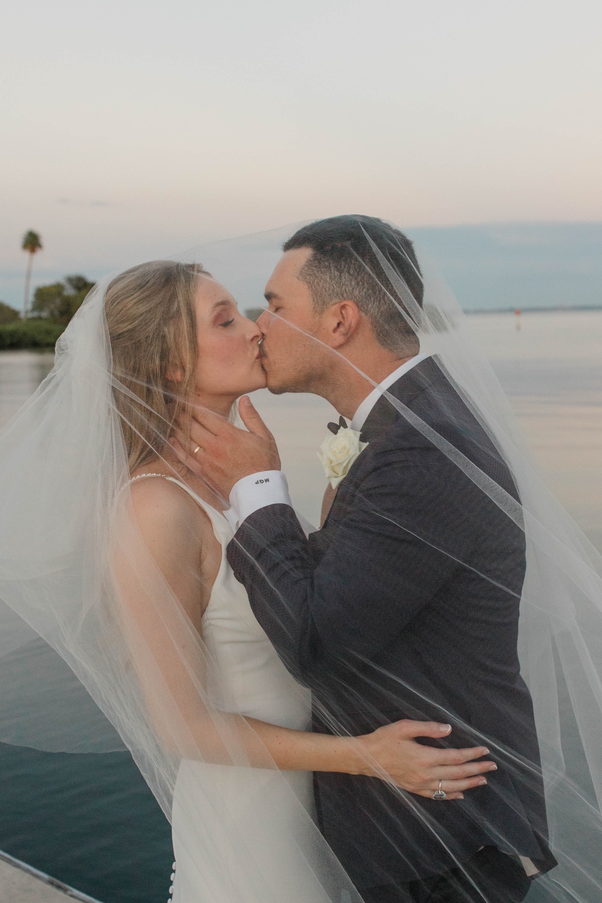 katie-mike-select-elizabeth-baxter-photography-027