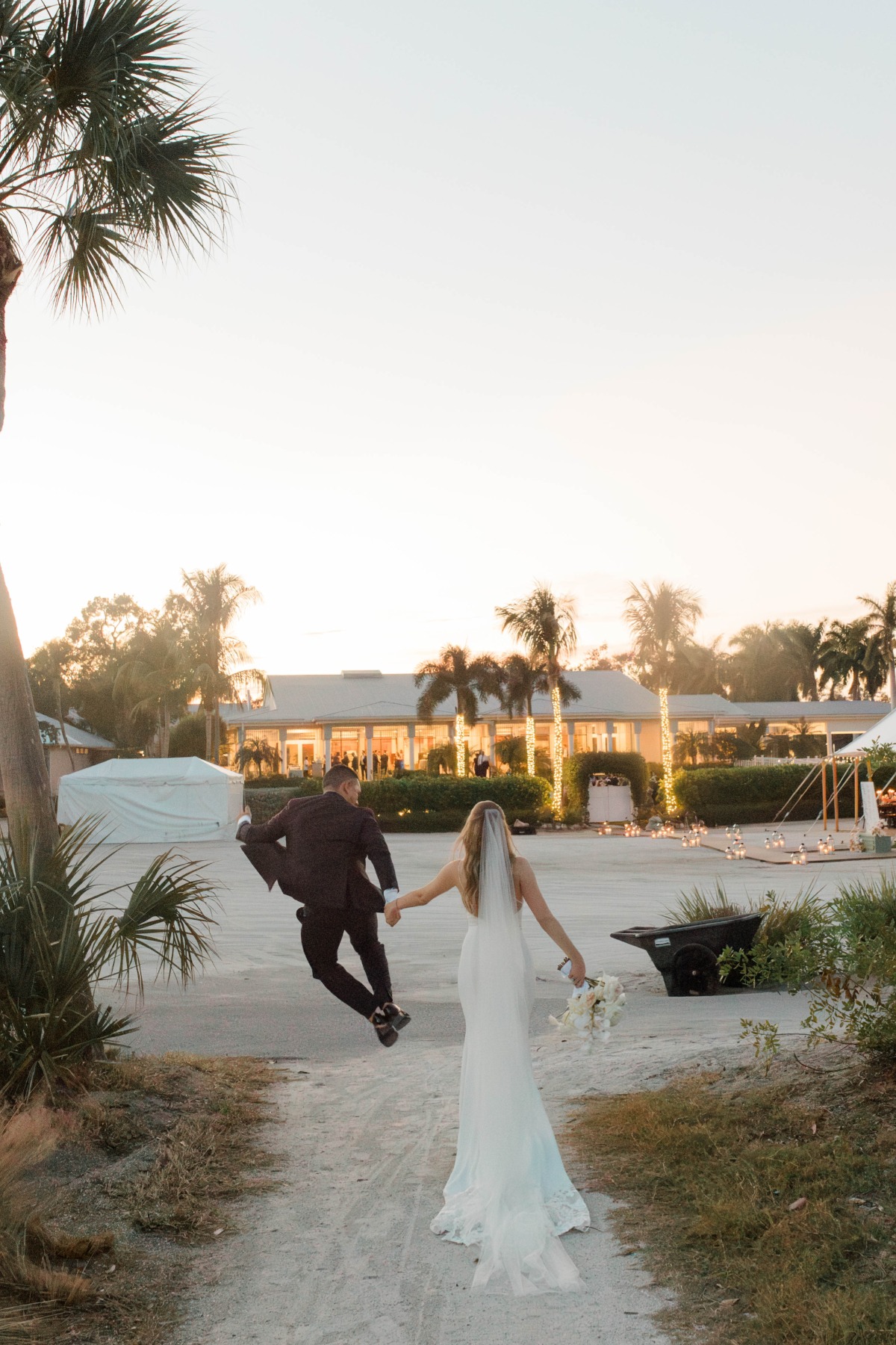 beach wedding portraits