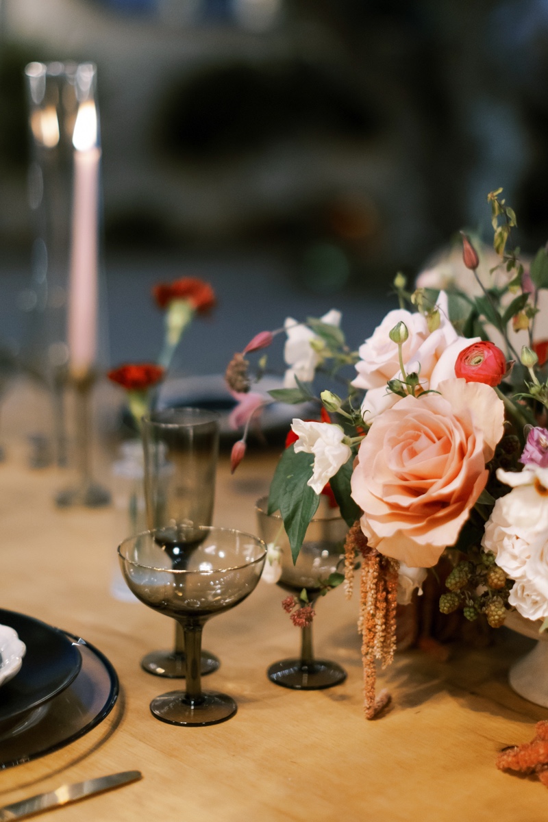 smokey glasses for wedding table