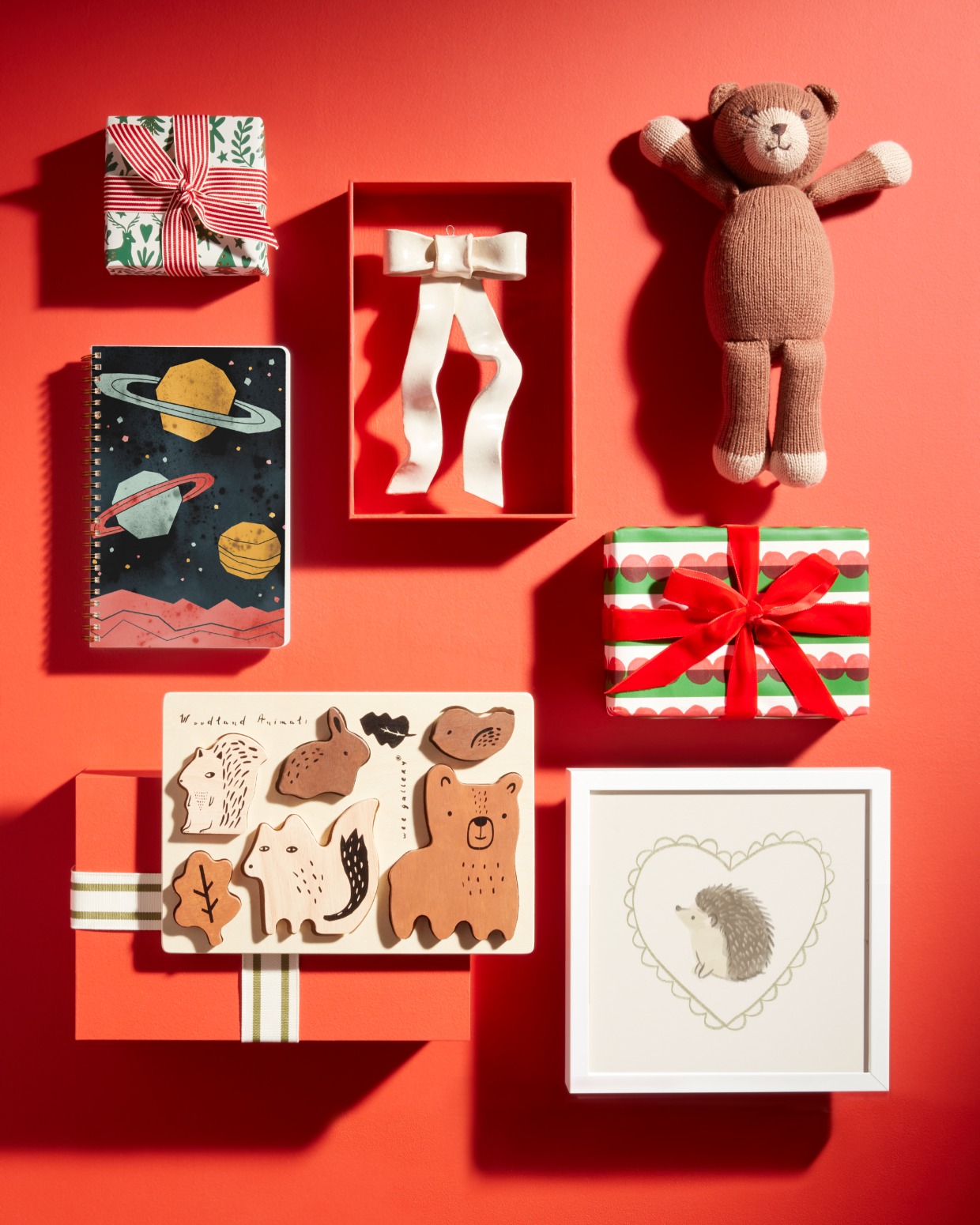 FY24_HOL24_Gift_Grouping_Gifts_For_Kids_HERO_V_GIF_0476_6258