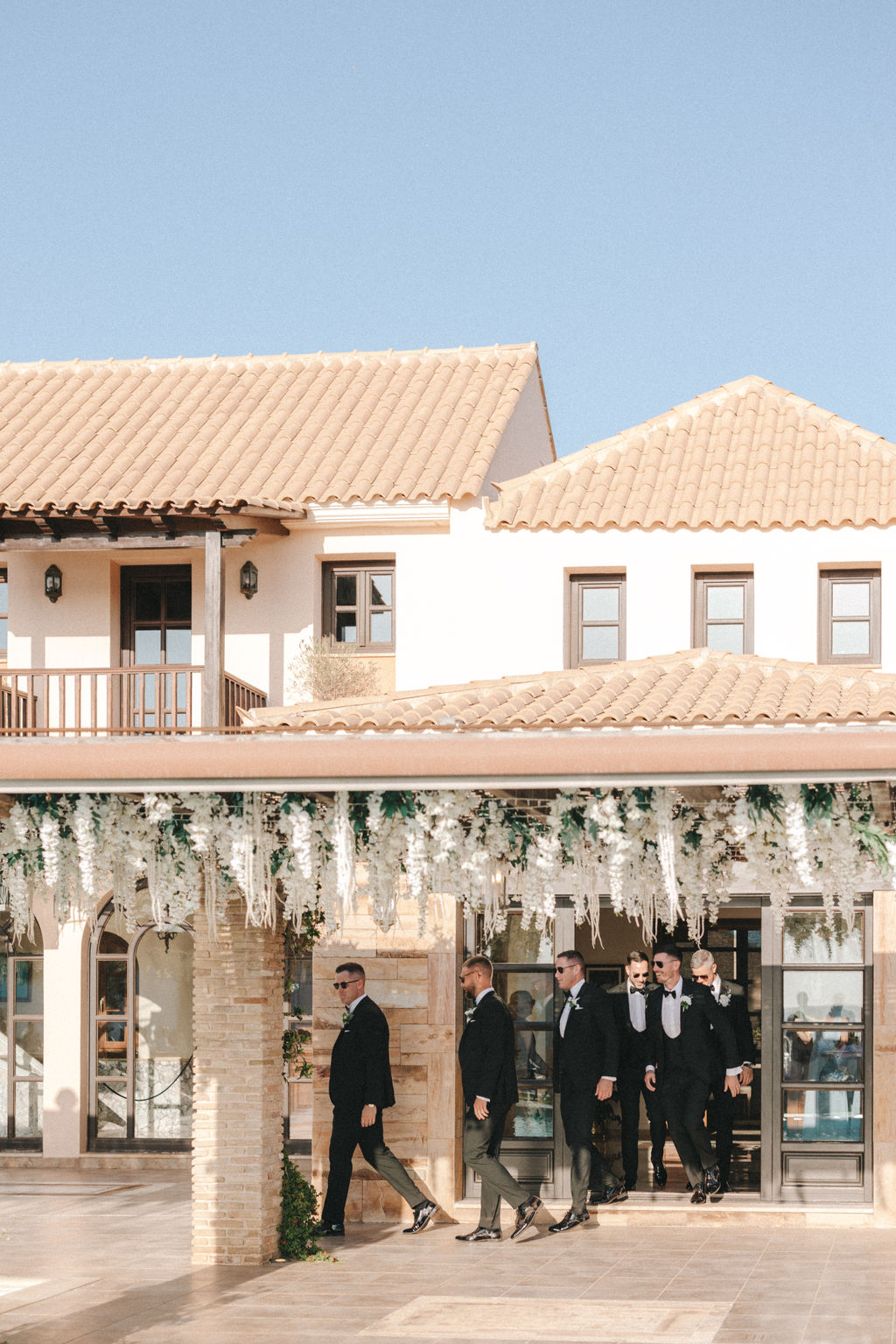 love-in-bloom-a-chic-summer-wedding-at-hatzi-mansion_wedtime-stories_vicky-galata-weddings-events-83