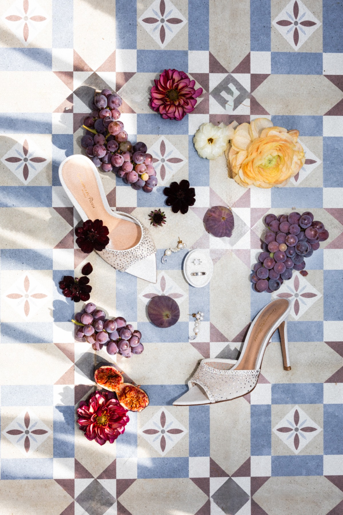 editorial wedding accessories photo ideas