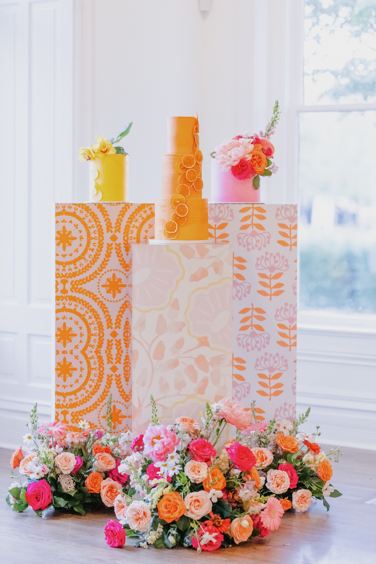citrus inspired wedding cake