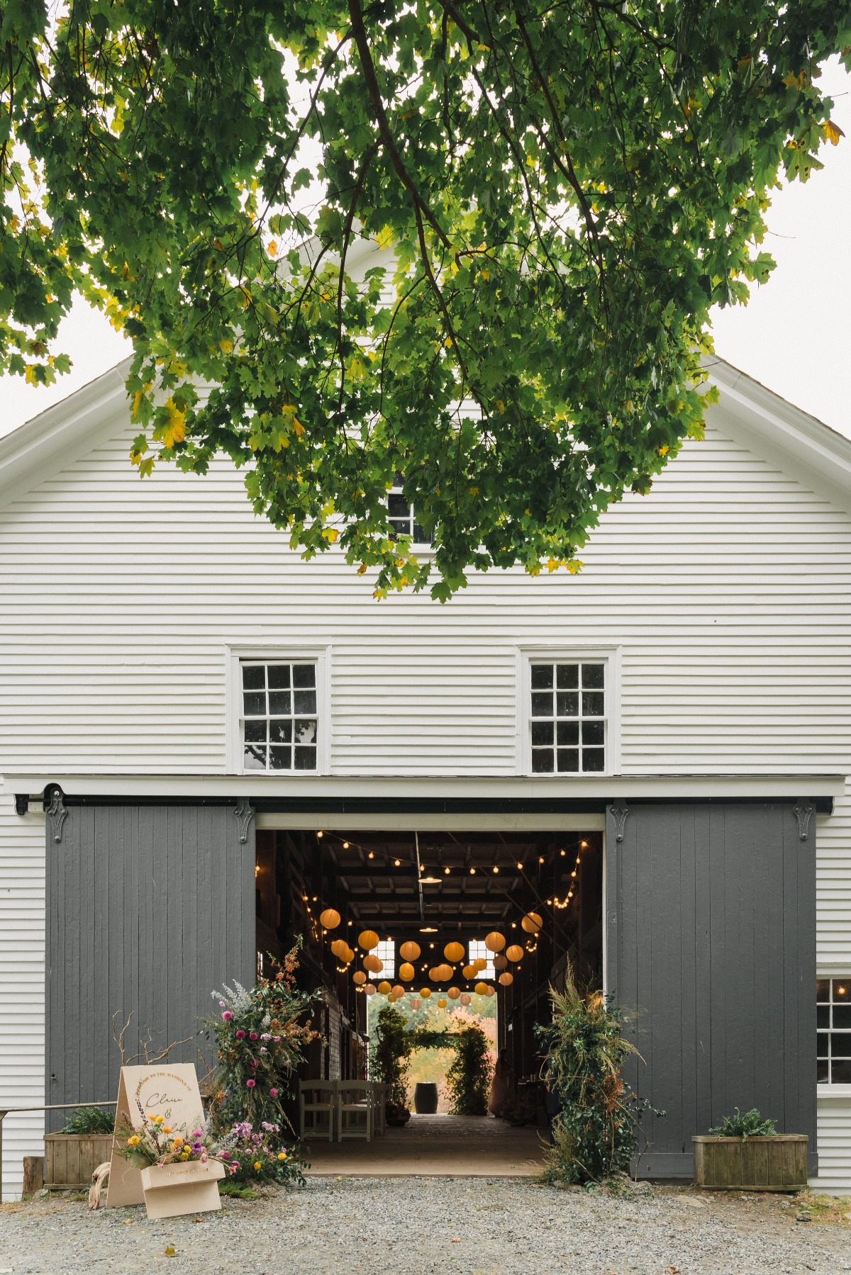 woodsy whimsical New England barn wedding