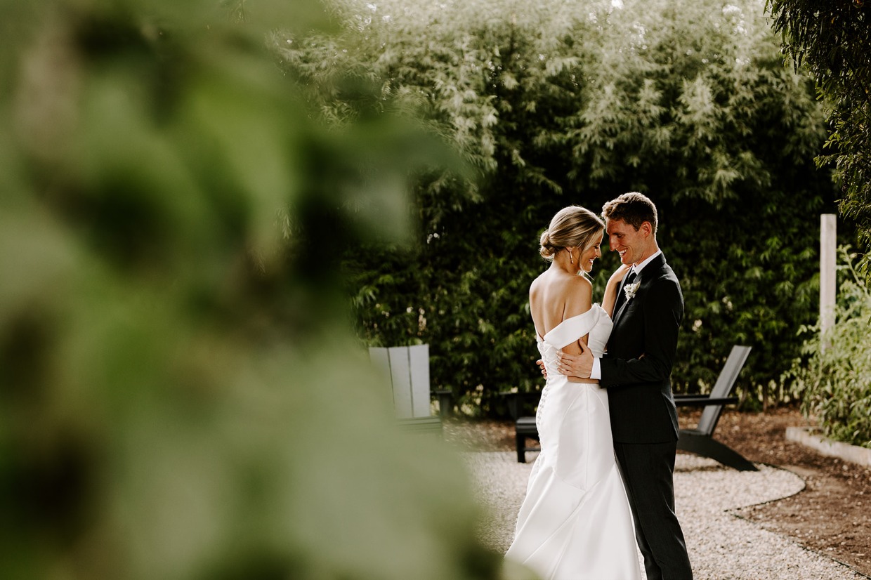Daria&BlakesWedding_CouplesPortraits_ME+HIMPhotography-MichiganWeddingPhotographers__KR14263_0202