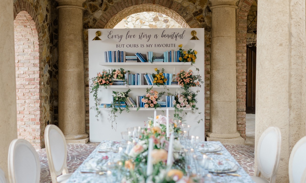book escort cards for wedding
