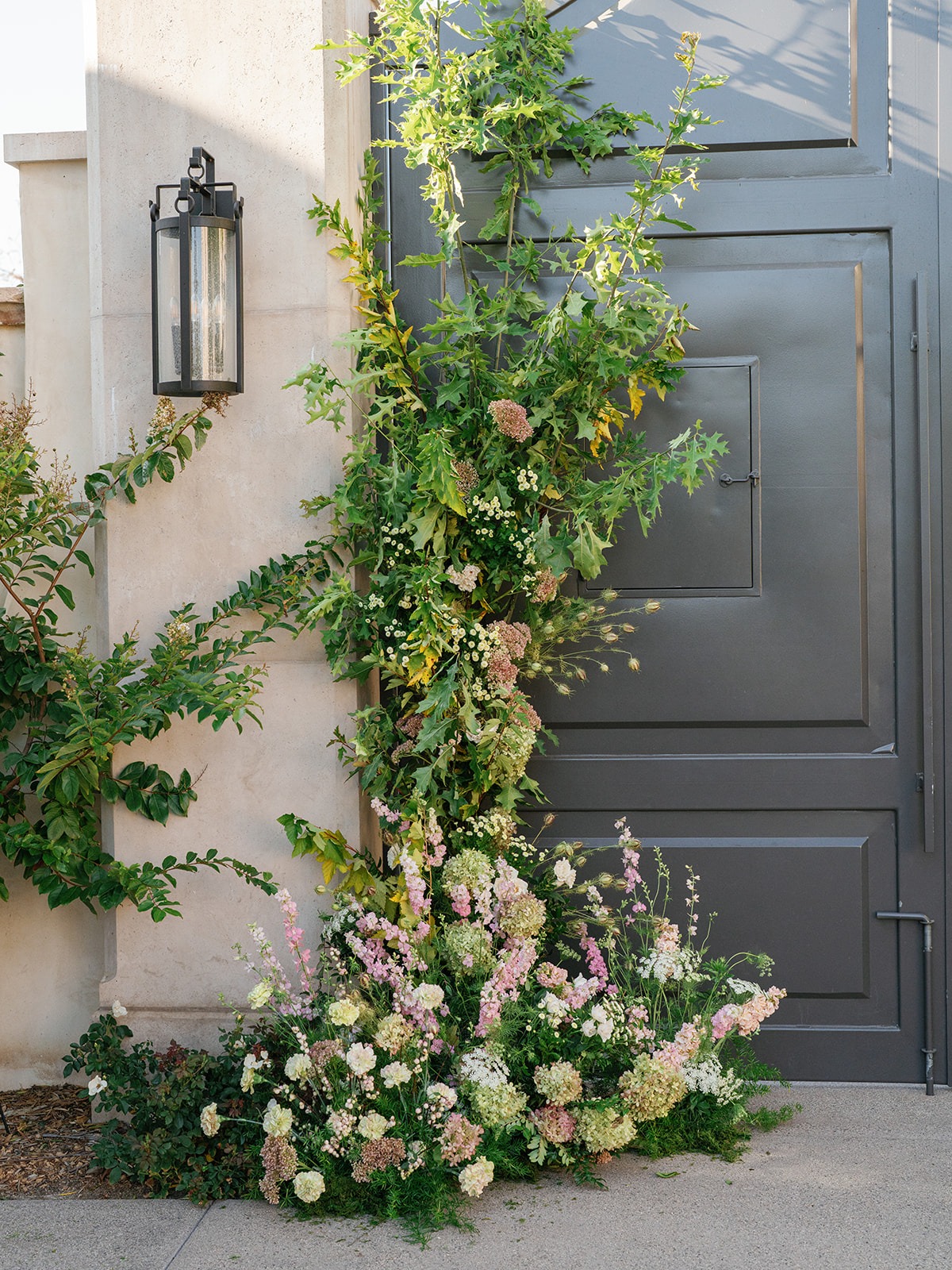 pastel wedding arch ideas