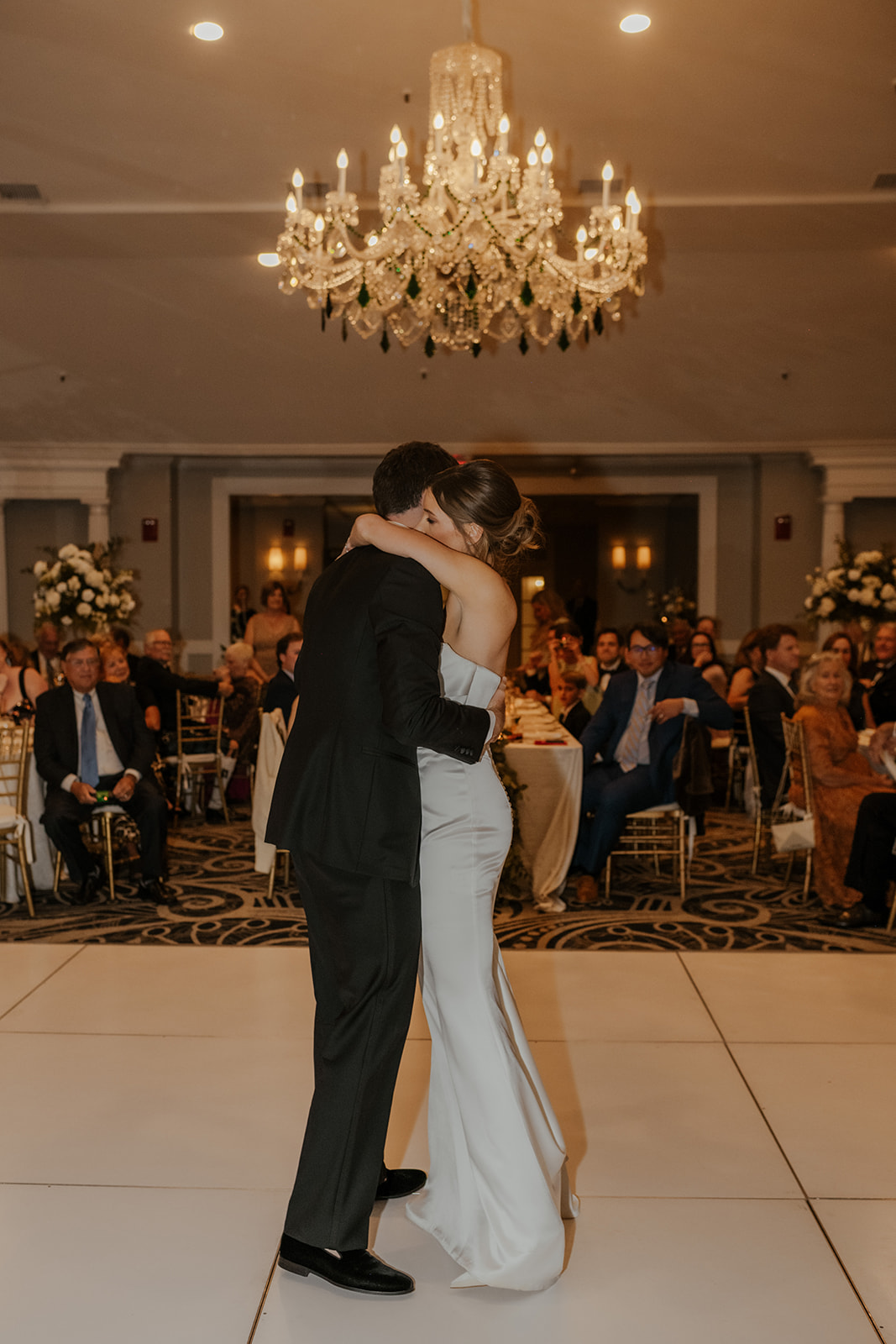 marissa-joe-equinox-resort-manchster-vt-wedding-10031