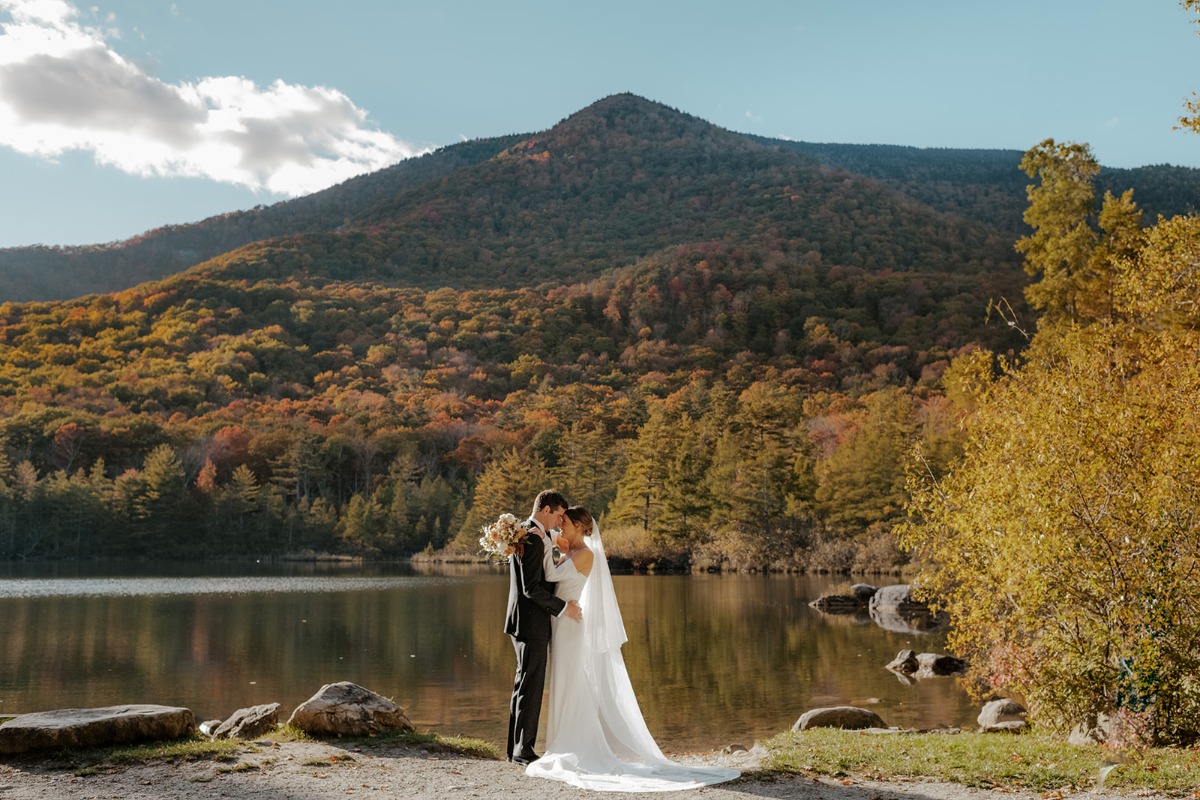 marissa-joe-equinox-resort-manchster-vt-wedding-5024
