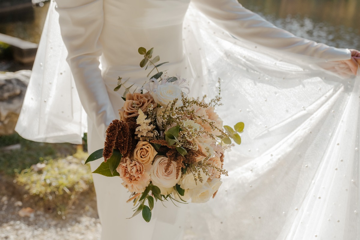 marissa-joe-equinox-resort-manchster-vt-wedding-6022