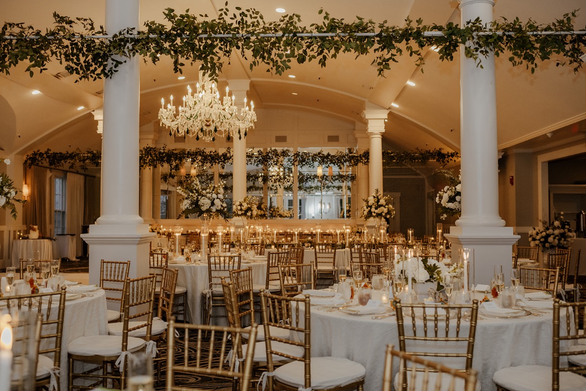 marissa-joe-equinox-resort-manchster-vt-wedding-9059
