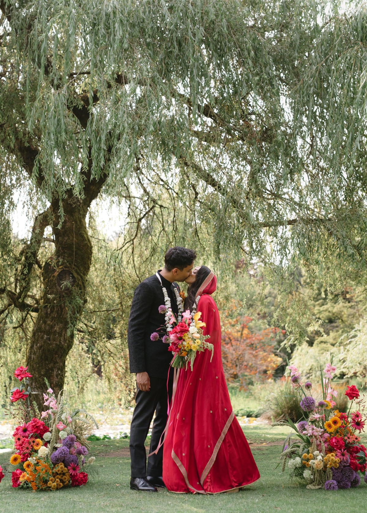 neutral wedding with pops of color