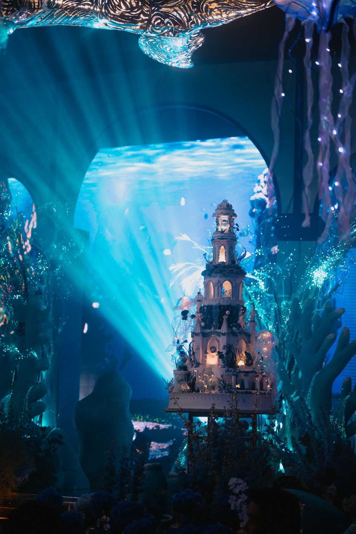 underwater inspired wedding ideas