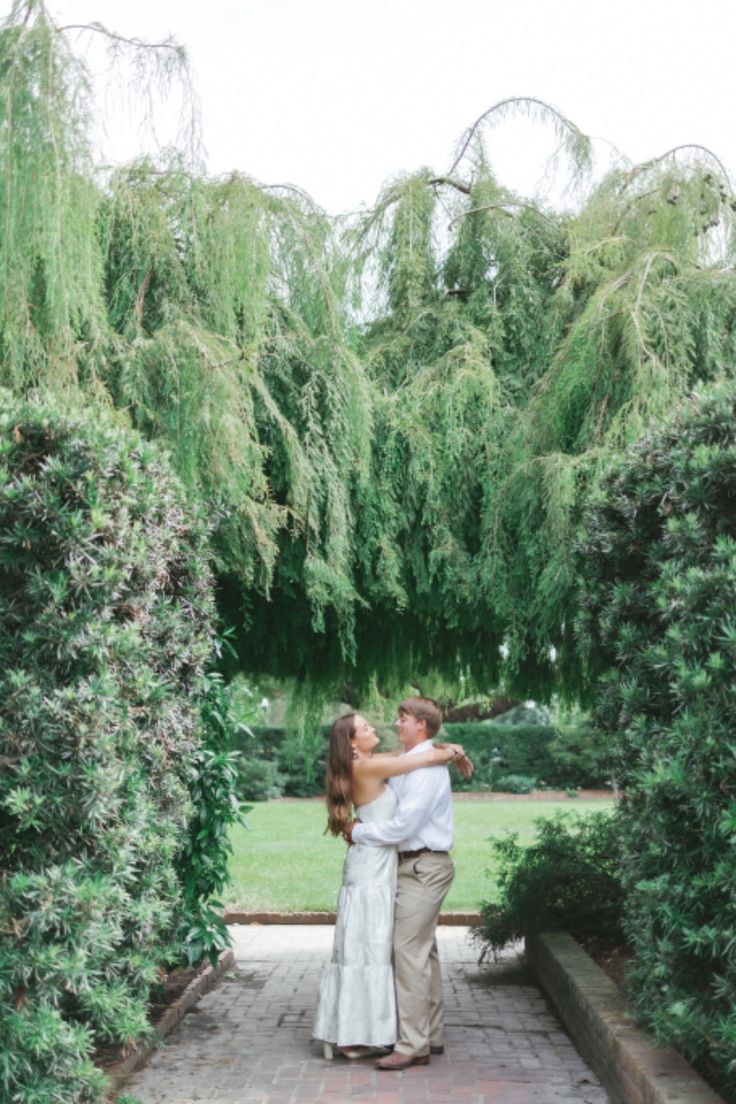 New Orleans Botanical Gardens Engagement Session (2)