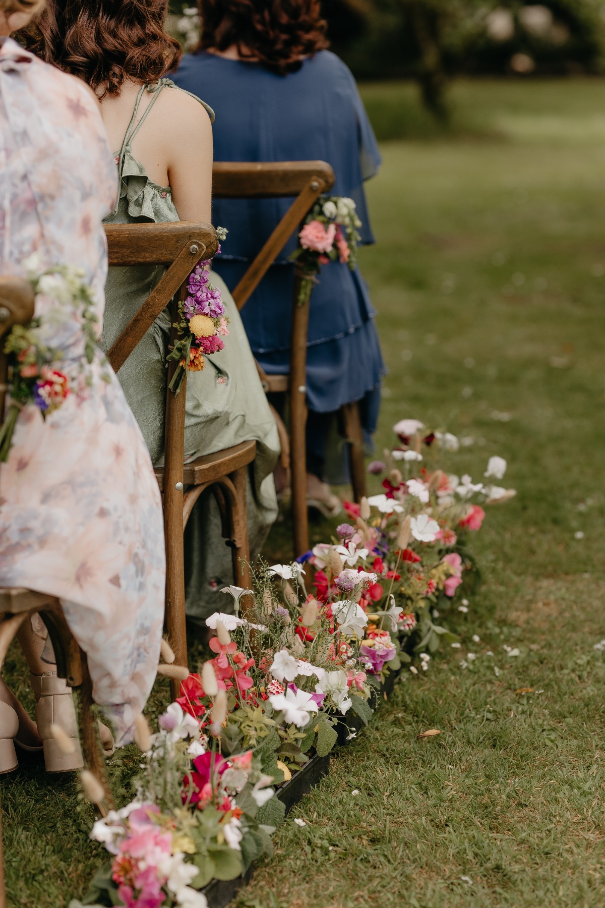 wedding ceremony guest photo ideas