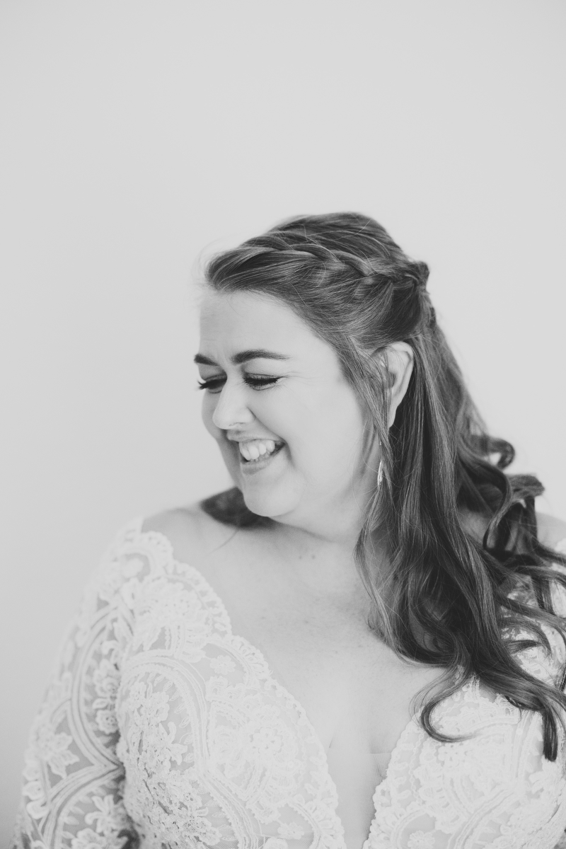 sarahdouglas_gardenwedding_megangielow_02