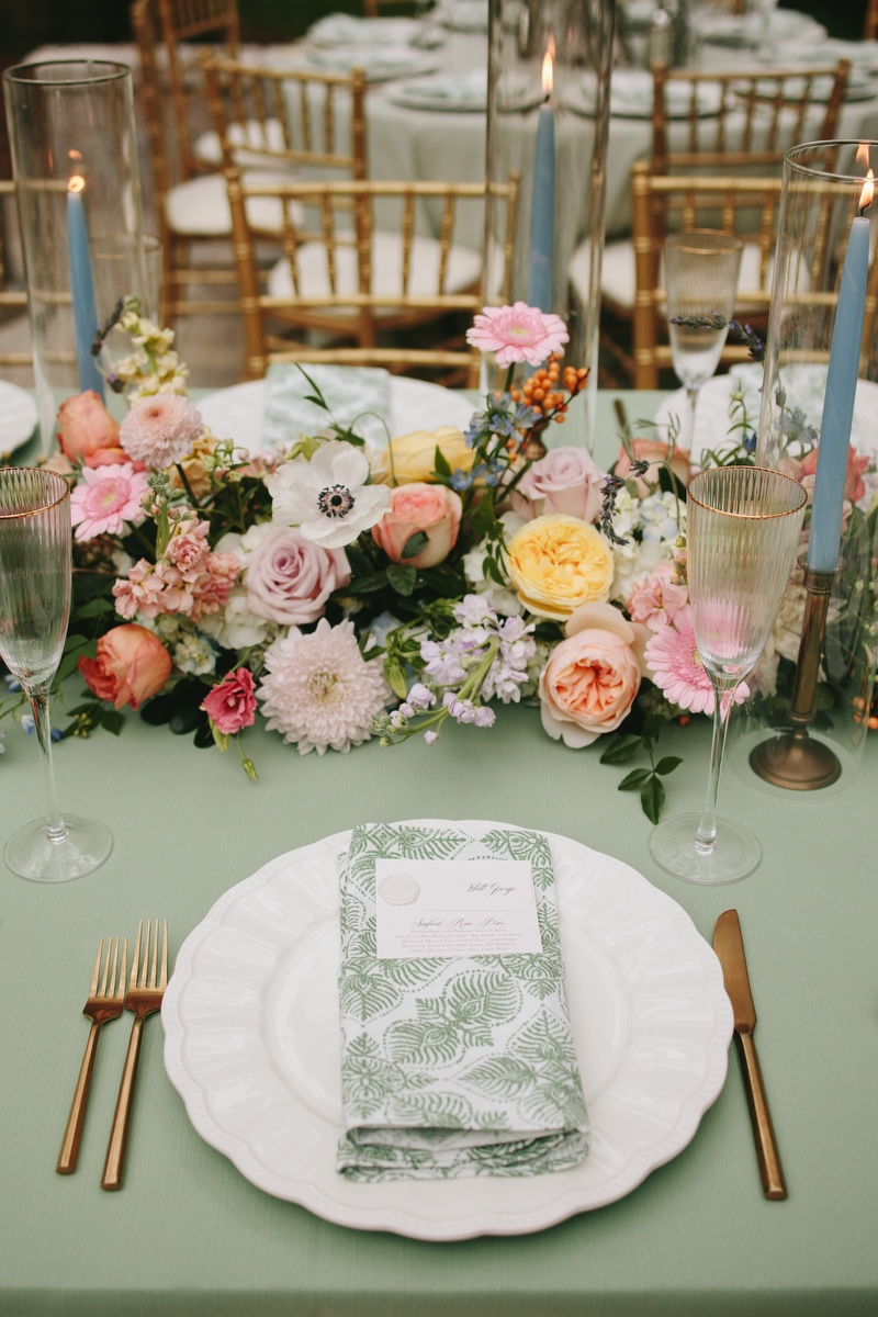 patterned napkins for garden party wedding