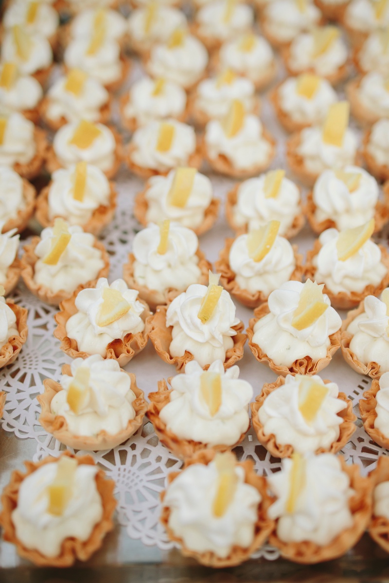 sarahdouglas_gardenwedding_megangielow_33