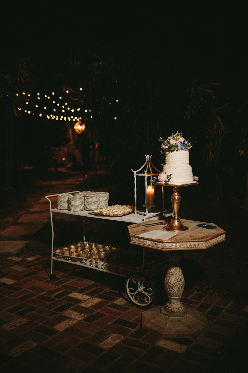 sarahdouglas_gardenwedding_megangielow_52