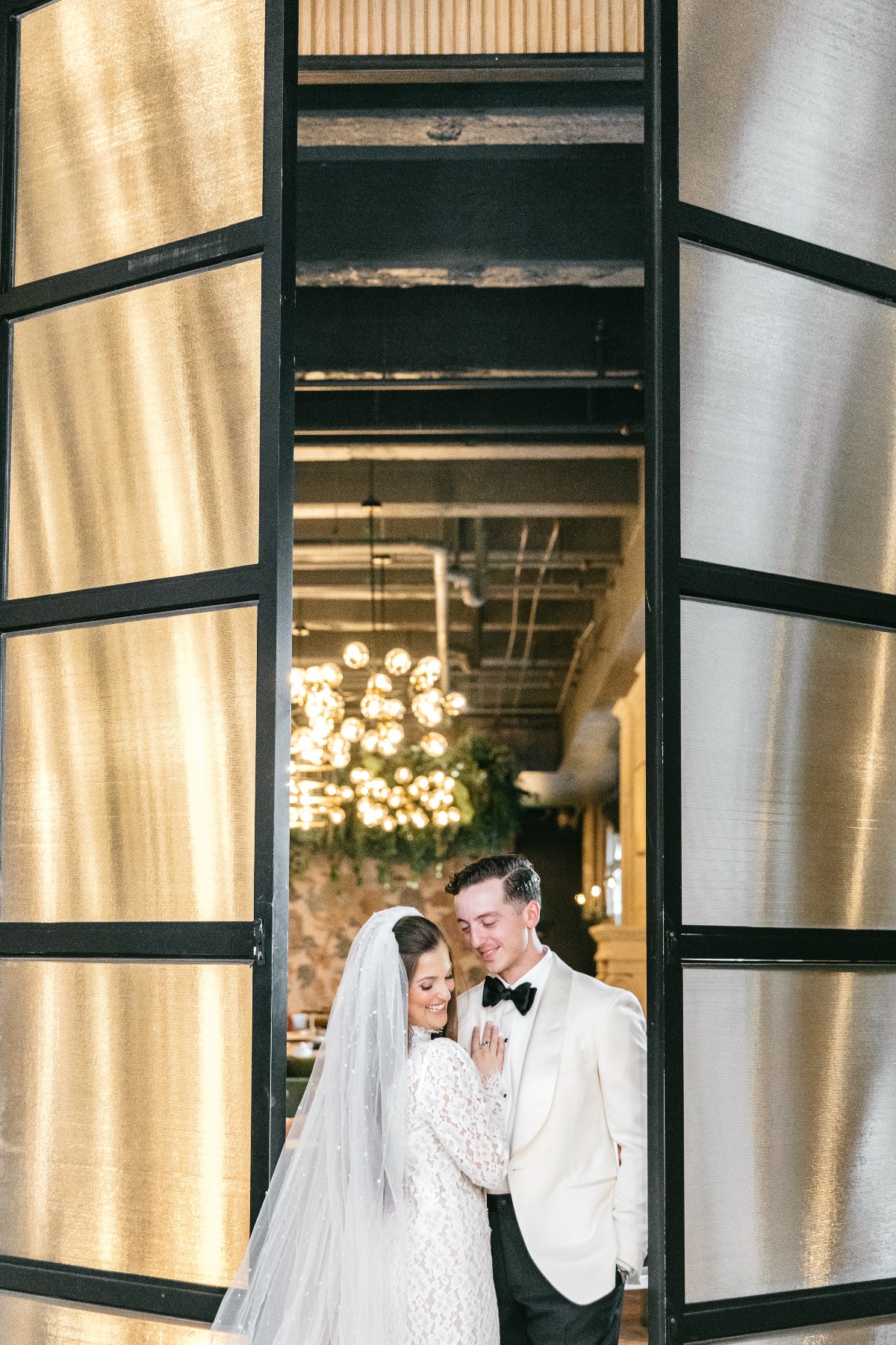 timeless-winter-wedding-emily-wren-photography-0012
