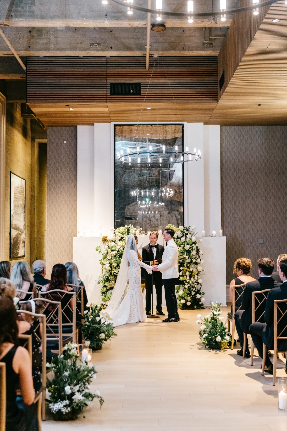 timeless-winter-wedding-emily-wren-photography-0031