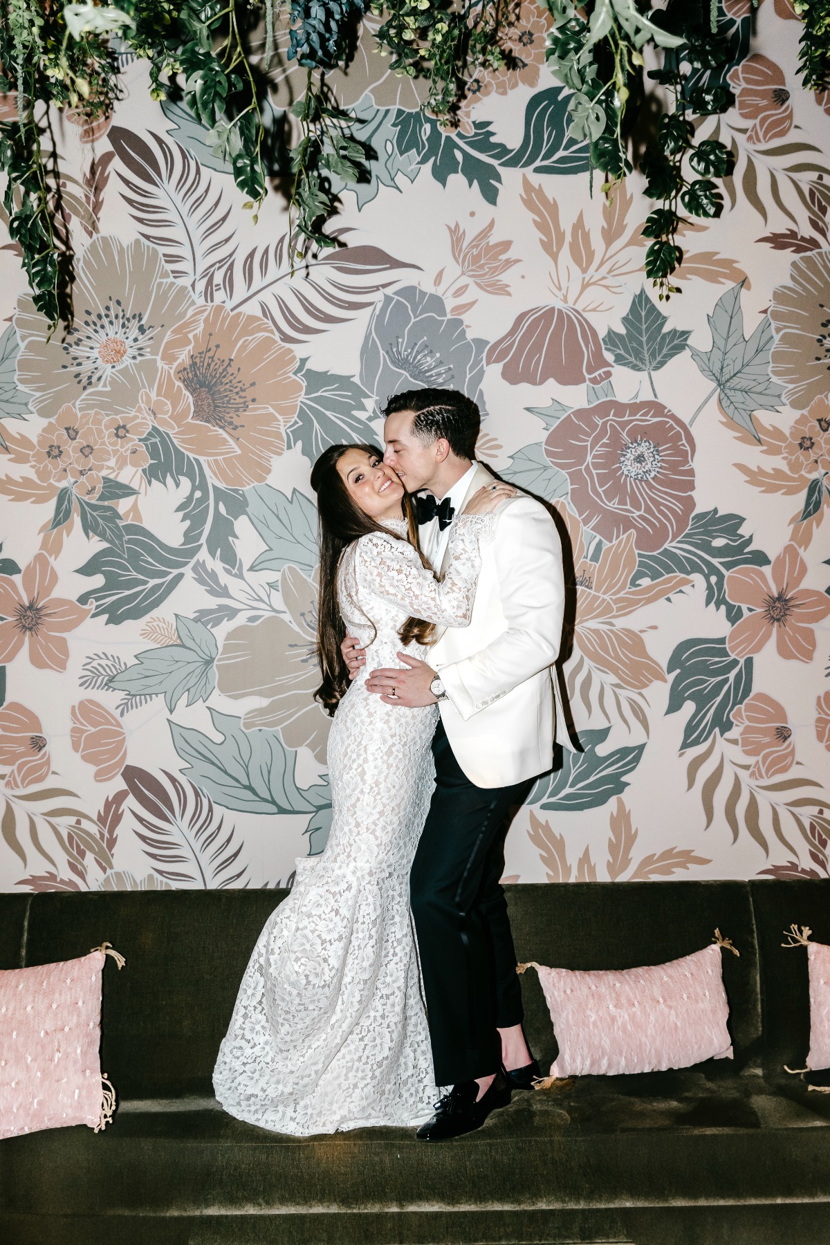 timeless-winter-wedding-emily-wren-photography-0046