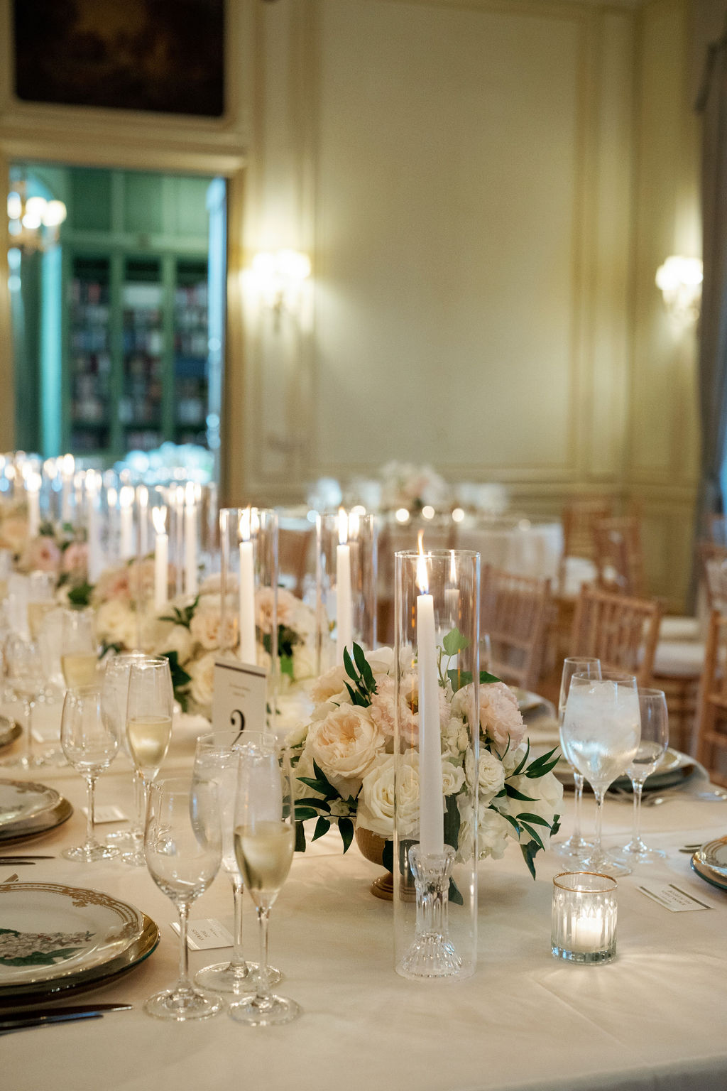 blush and ivory rose flower arrangements for wedding