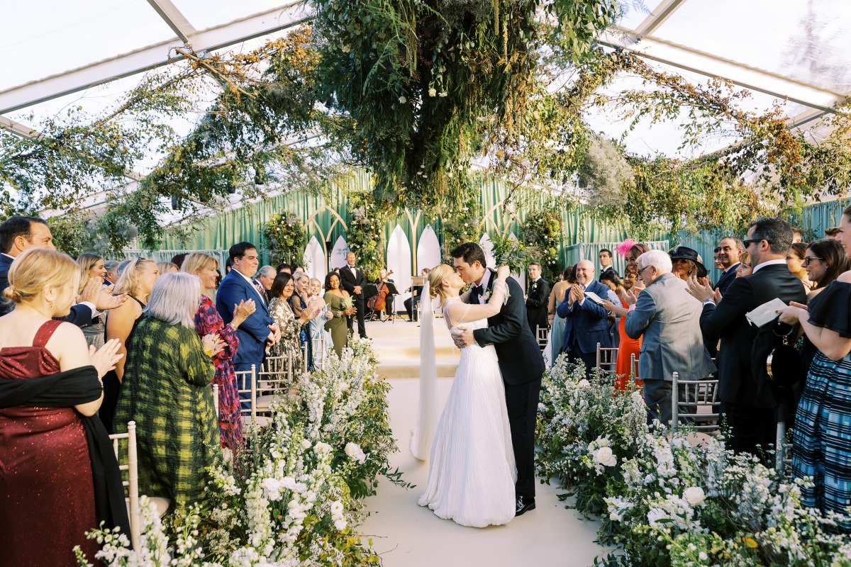 green and white wedding inspiration