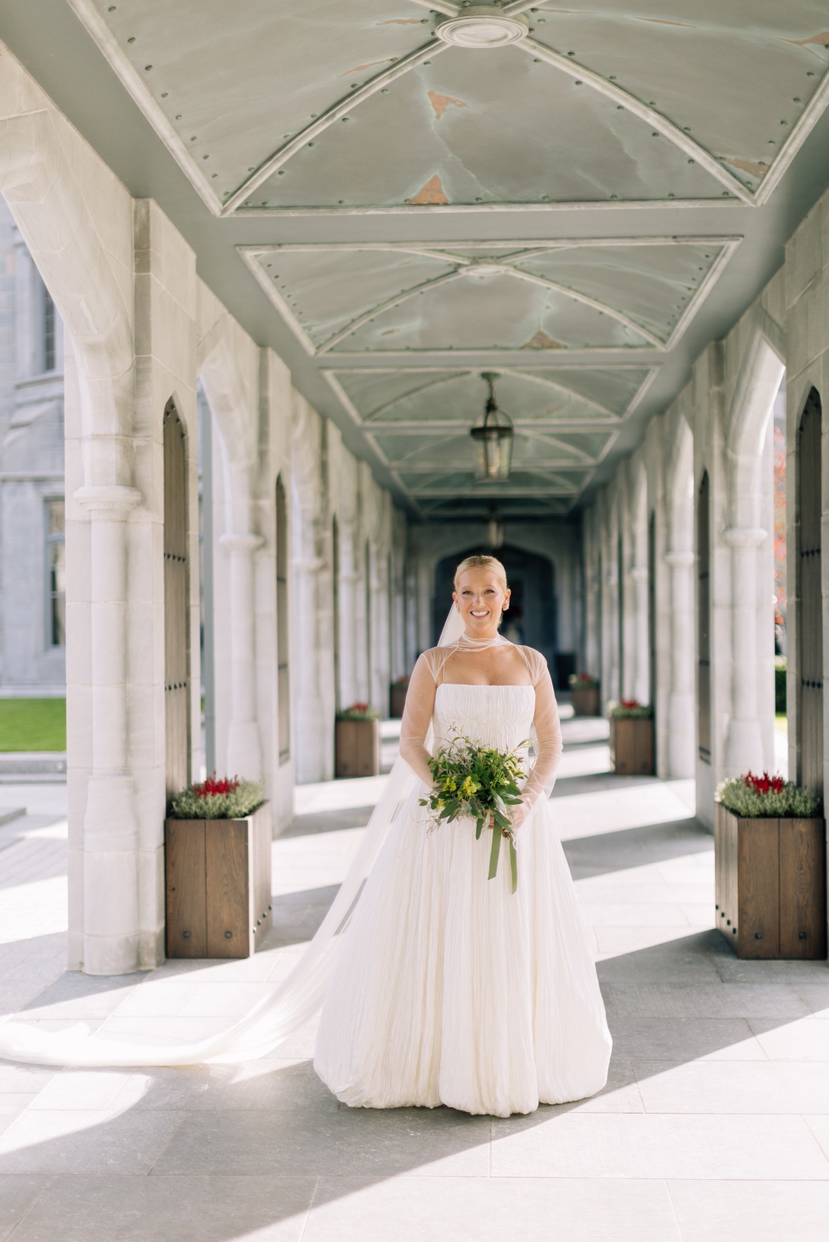 danielle frankel real bride at castle