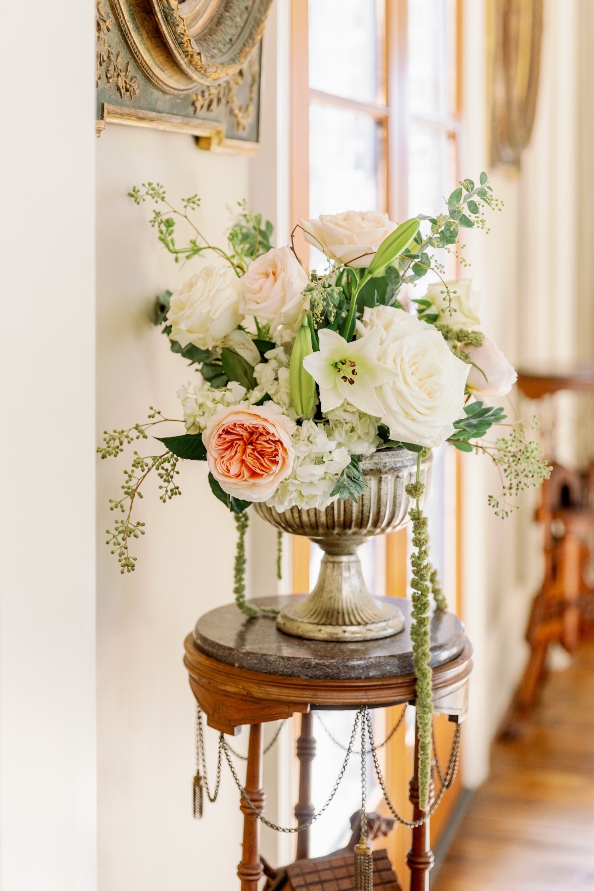 ranunculus and roses centerpieces